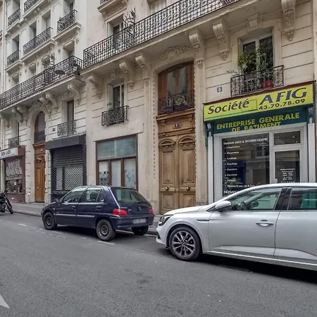 Flat For 4 Located In The Heart Of Paris Appartamento *